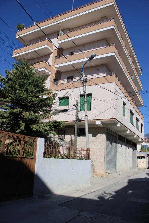 Deni'S Family Apartment In New Blvd Tirana Exteriér fotografie